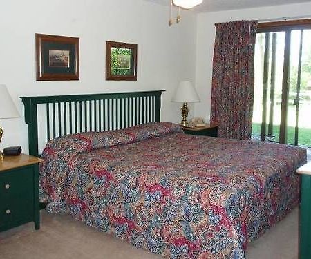 Hotel Marina Bay Breezy Point Esterno foto